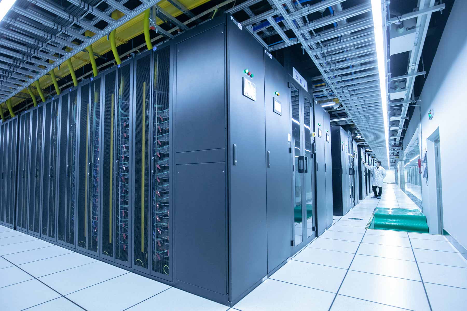 Raised access floor installation